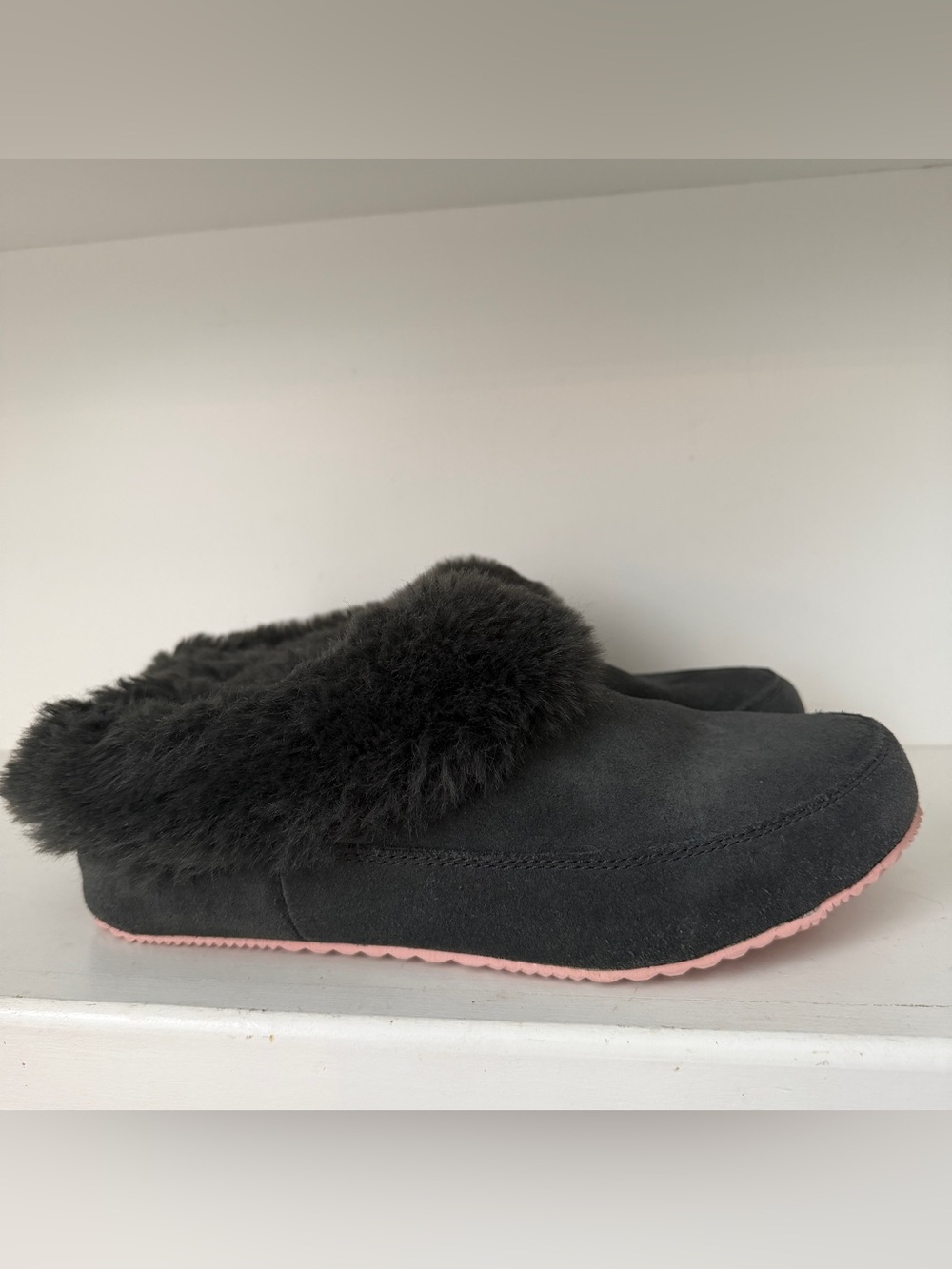 sorel Go Coffee Run Faux Fur Slipper women’s size 10 gray